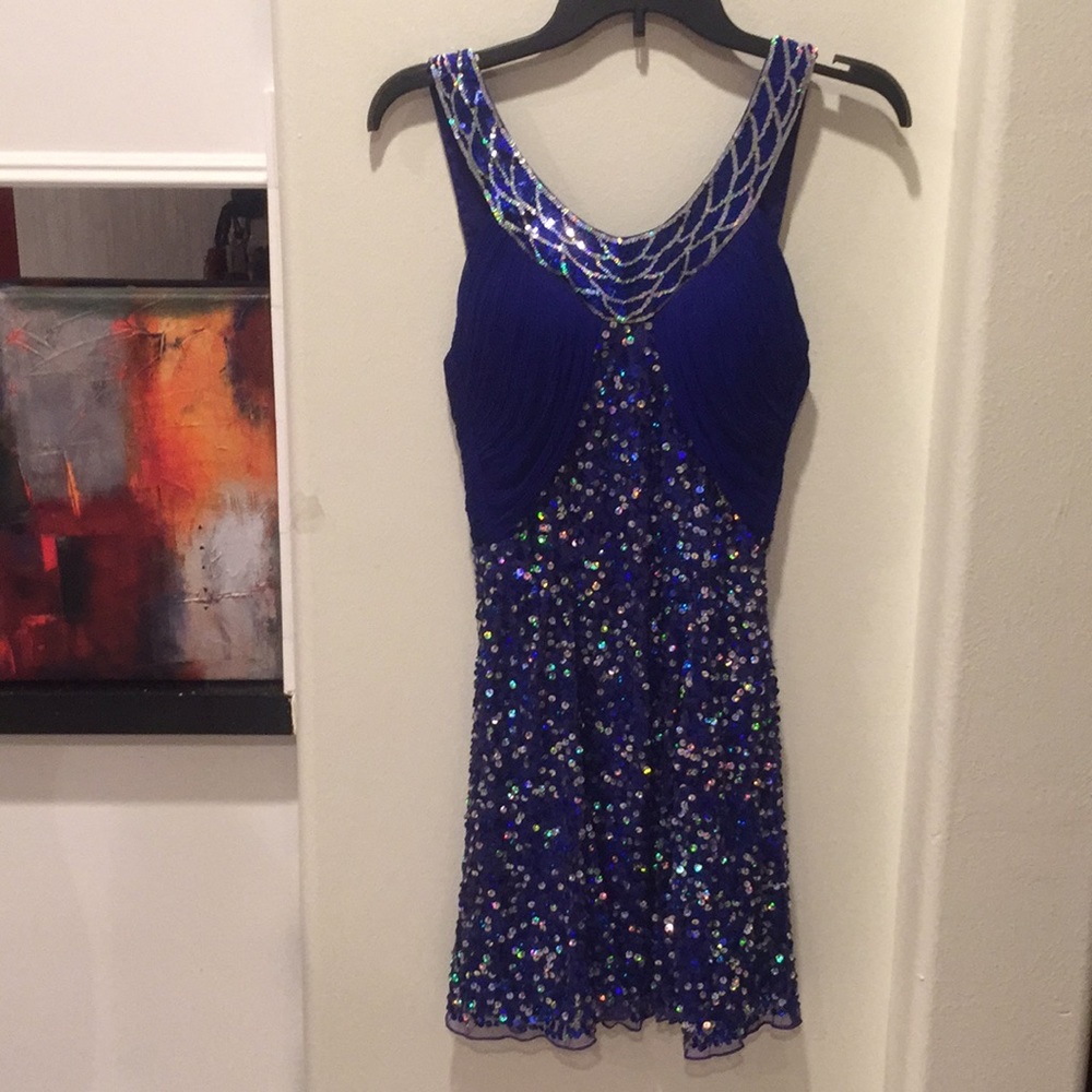 Sequined short formal/Cocktail dress
